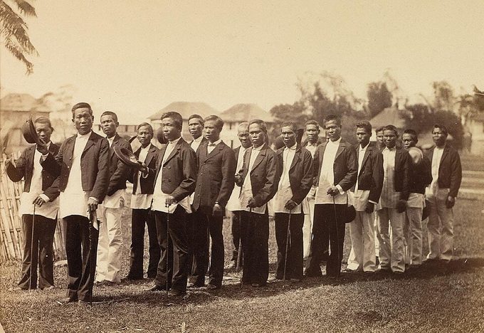 Nineteenth-century photograph of members of the Filipino principalía in barong and frock coats